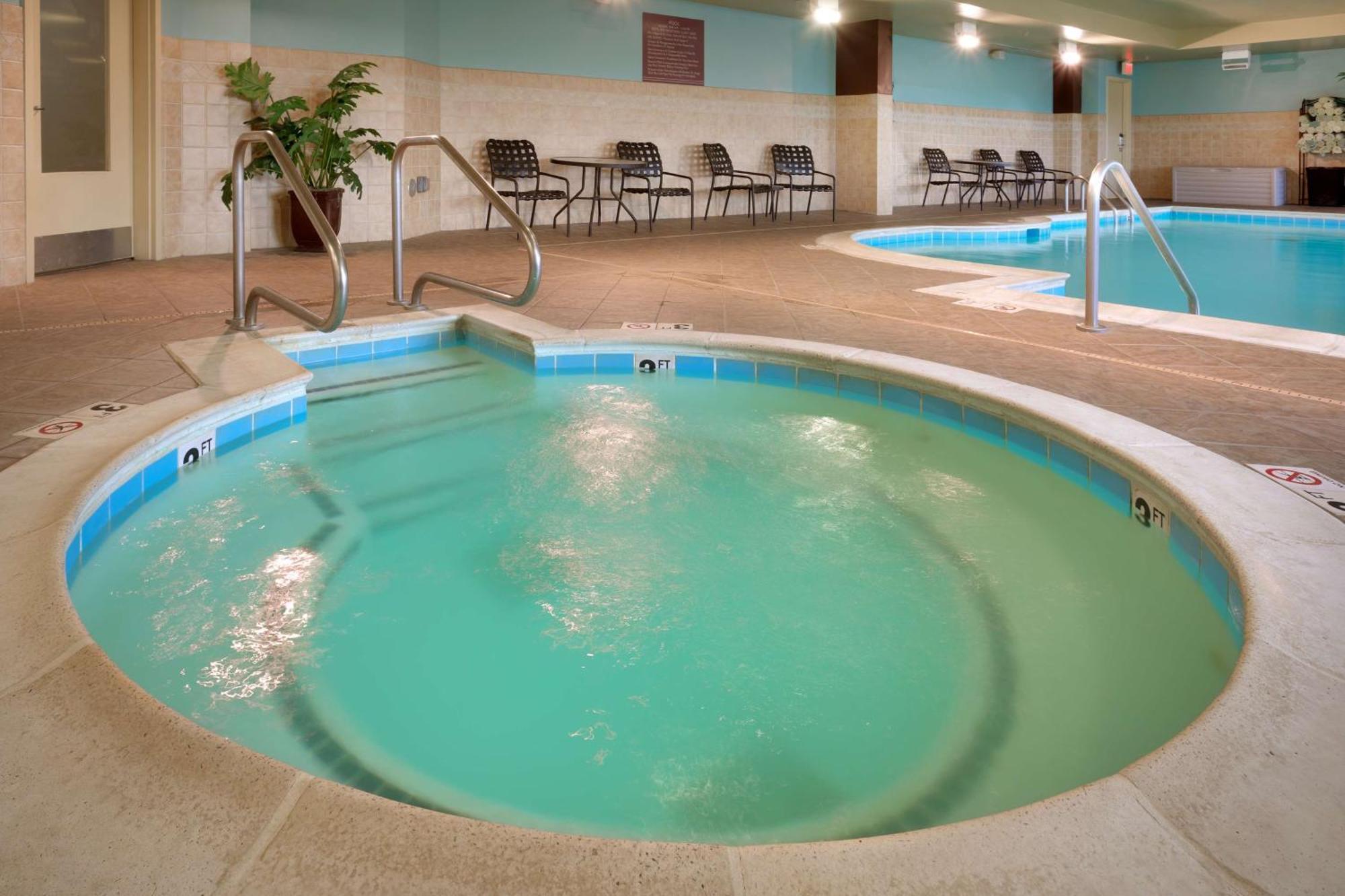 Hilton Garden Inn Clarksville Bagian luar foto